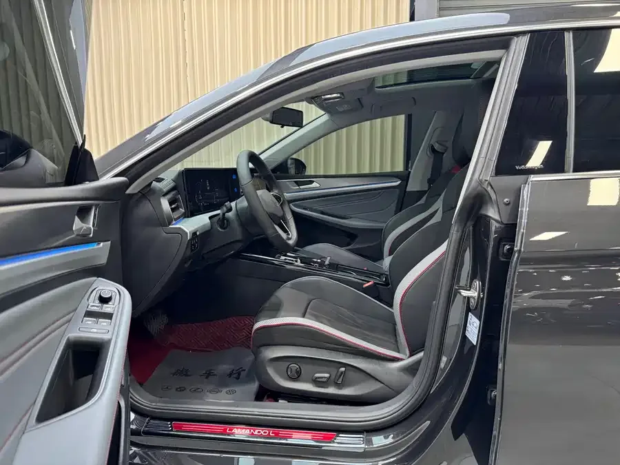Volkswagen Lamando 2023 Lingdu Lingdu L 280TSI DSG Cool Edition 2023 — миниатюра 4