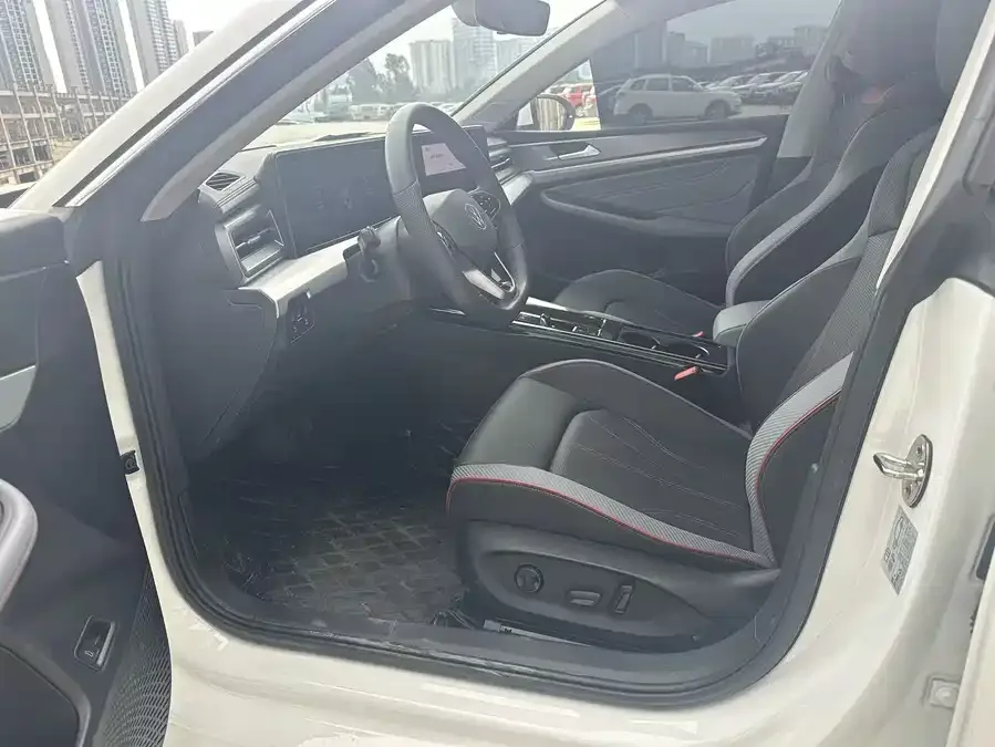 Volkswagen Lamando 2024 Lingdu Lingdu L 280TSI DSG Cool Edition 2024 — миниатюра 2