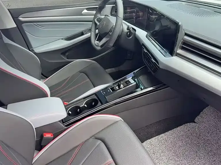 Volkswagen Lamando Lingdu 2023 Lingdu L 280TSI DSG Hot Edition 2023 — миниатюра 2