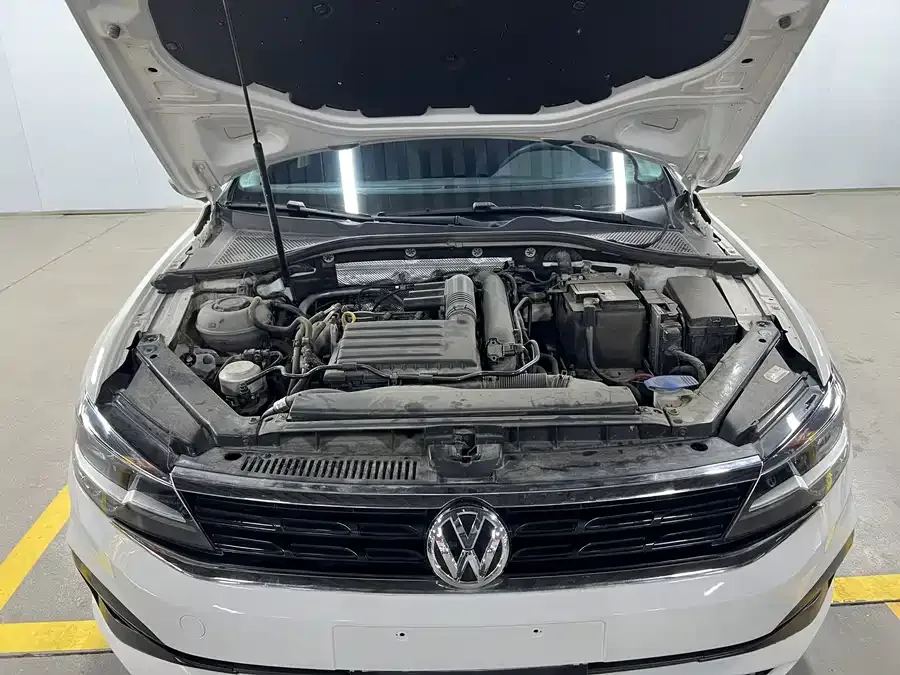 Volkswagen Lamando Lingdu 2021 230TSI DSG Fashion Edition 2022 — миниатюра 5