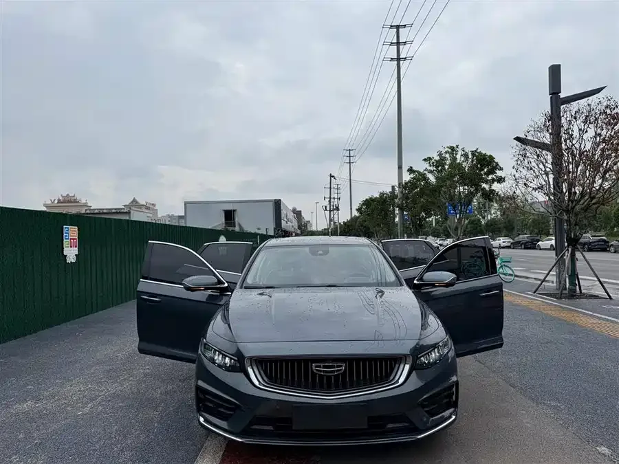 Geely Xingrui Xingrui 2021 Model 2.0TD Premium Edition 2022 — миниатюра 4