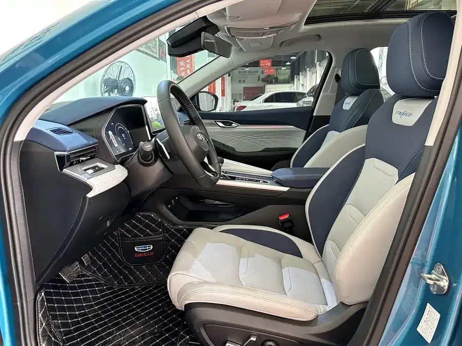 Geely Xingrui Xingrui 2021 Model 2.0TD Premium Edition 2022 — миниатюра 2