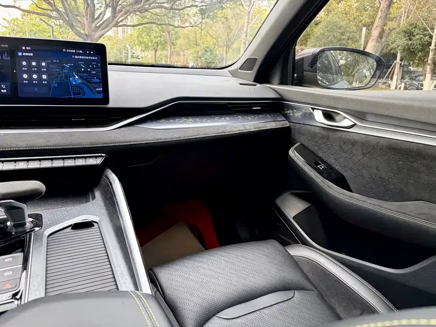 Geely Xingrui Xingrui 2023 2.0TD Space-Time Edition 2022 — миниатюра 4
