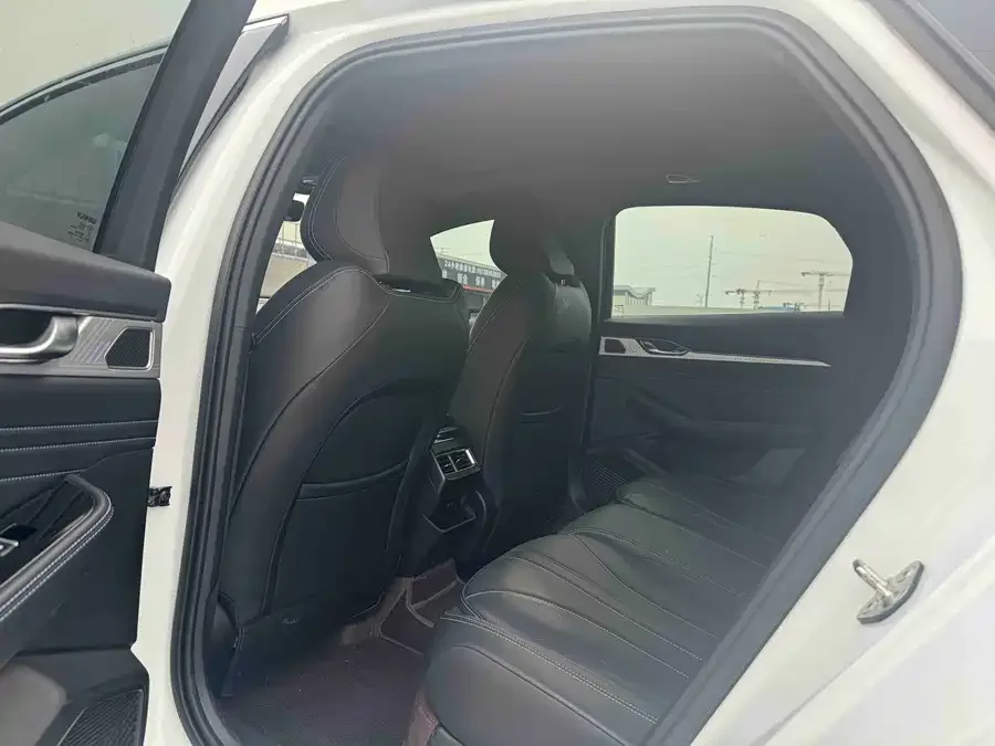 Geely Xingrui Xingrui 2025 Dongfangyao 1.5TD Fuyao Edition 2025 — миниатюра 2