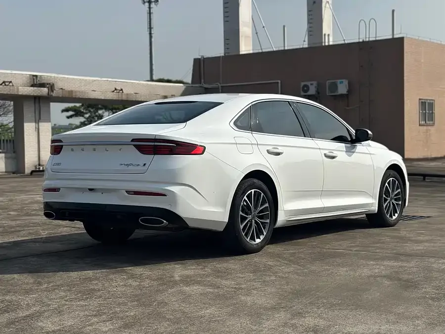 Geely Xingrui Xingrui 2023 2.0TD Luxury 2022 — миниатюра 3
