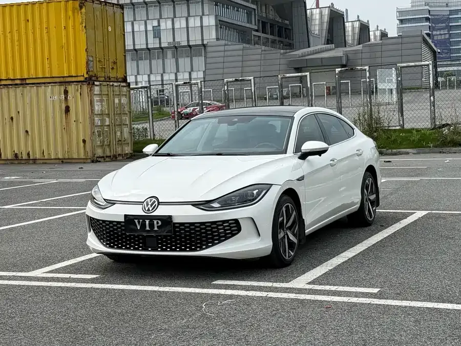 Volkswagen Lamando 2023 Lingdu Lingdu L 280TSI DSG Cool Edition 2023 — фото 1, купить с доставкой в Москву