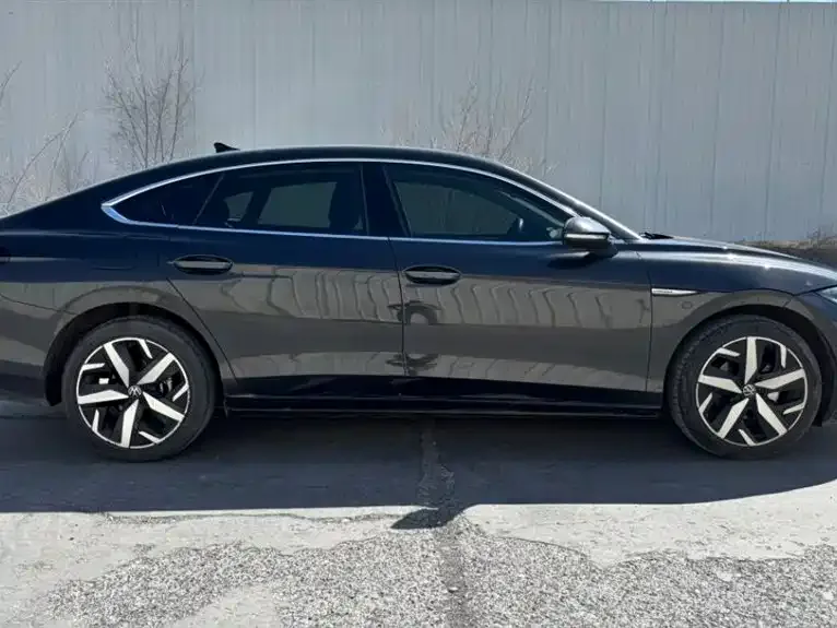 Volkswagen Lamando Lingdu 2023 Lingdu L 280TSI DSG Hot Edition 2023 — миниатюра 2