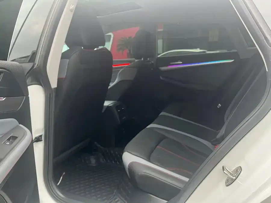 Volkswagen Lamando 2024 Lingdu Lingdu L 280TSI DSG Hot Edition 2024 — миниатюра 2
