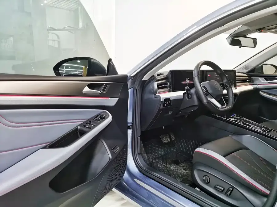Volkswagen Lamando 2022 Lingdu Lingdu L 280TSI DSG Cool Edition 2022 — миниатюра 4