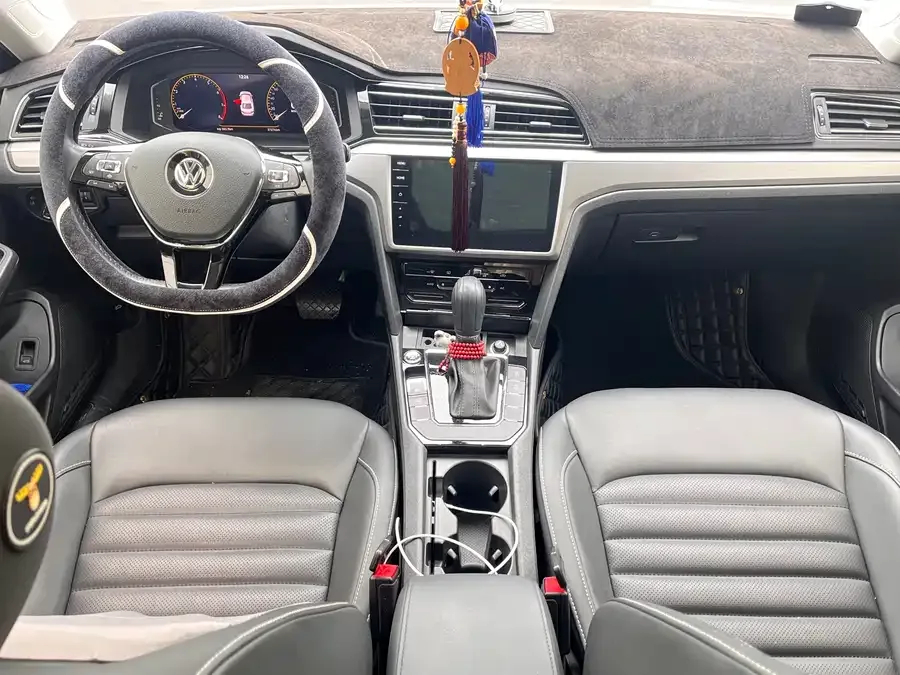 Volkswagen Lamando Lingdu 2021 facelift 280TSI DSG comfort version 2022 — миниатюра 3