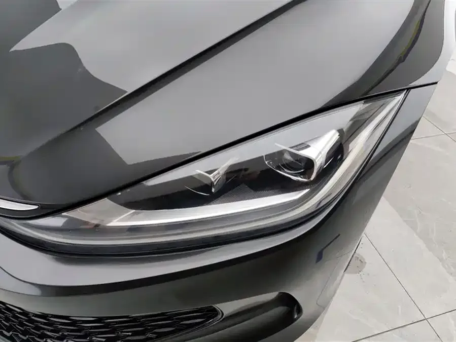 Volkswagen Lamando Lingdu 2024 Lingdu L 200TSI DSG Hot Edition 2024 — миниатюра 2