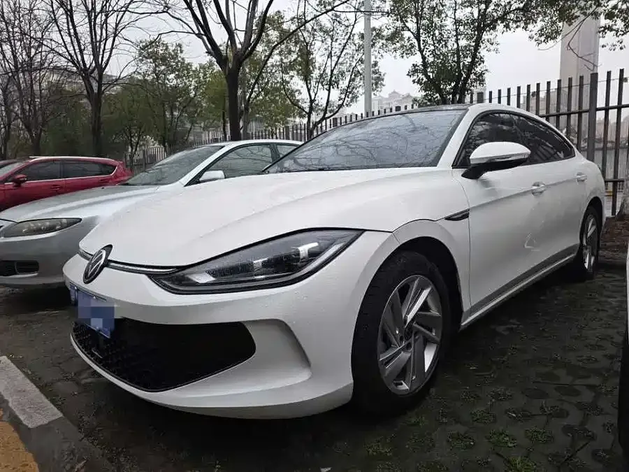 Volkswagen Lamando 2023 Lingdu Lingdu L 280TSI DSG Hot Edition 2023 — фото 1, купить с доставкой в Москву