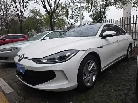Volkswagen Lamando 2023 купить в Москве