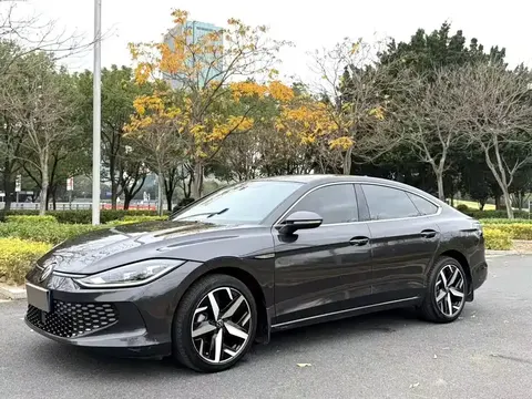 Volkswagen Lamando 2022 купить в Москве