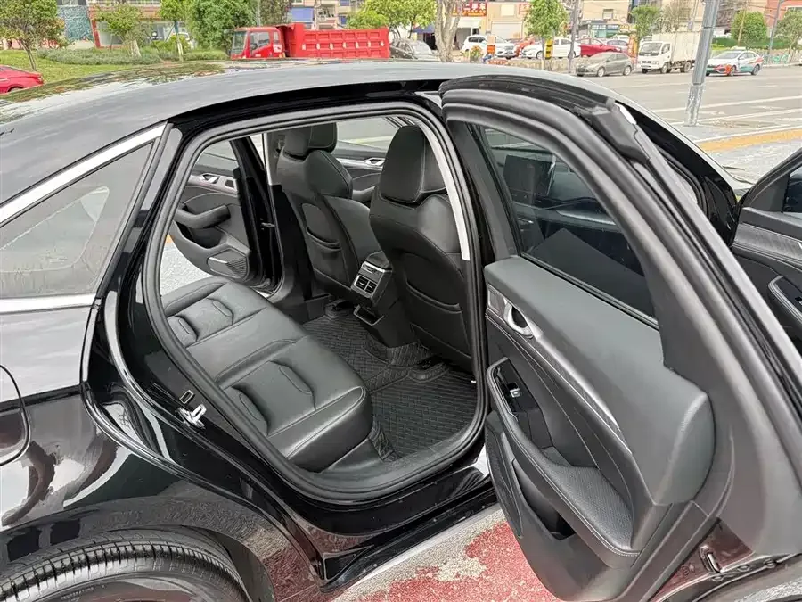 Geely Xingrui Xingrui 2021 Model 2.0TD Premium Edition 2022 — миниатюра 3