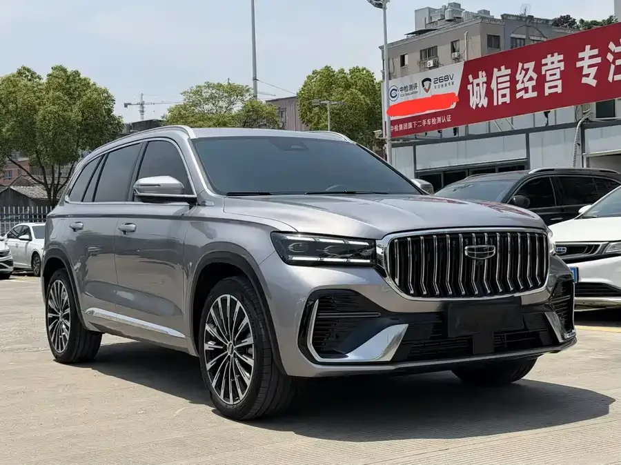 Geely Monjaro Geely Xingyue L 2026 Oriental Yao 2.0TD Automatic Sky Edition 2025 — миниатюра 3
