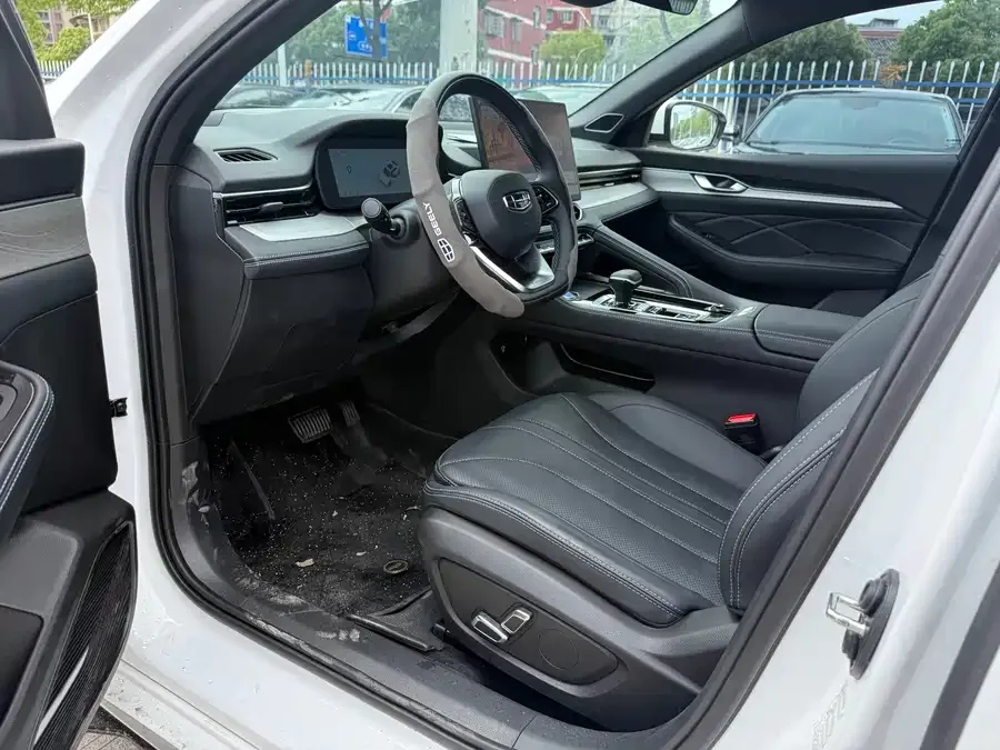Geely Xingrui Xingrui 2026 Dongfang Yao 1.5TD Kunlun Edition 2026 — миниатюра 3