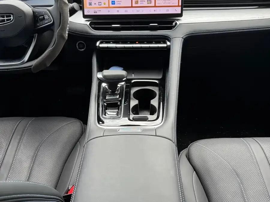 Geely Xingrui Xingrui 2026 Dongfang Yao 1.5TD Kunlun Edition 2026 — миниатюра 4