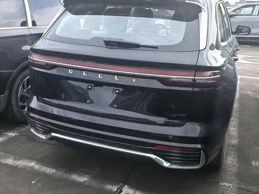 Geely Monjaro Xingyue L 2024 2.0TD DCT EVO 2WD Changfeng Edition 2026 — миниатюра 2