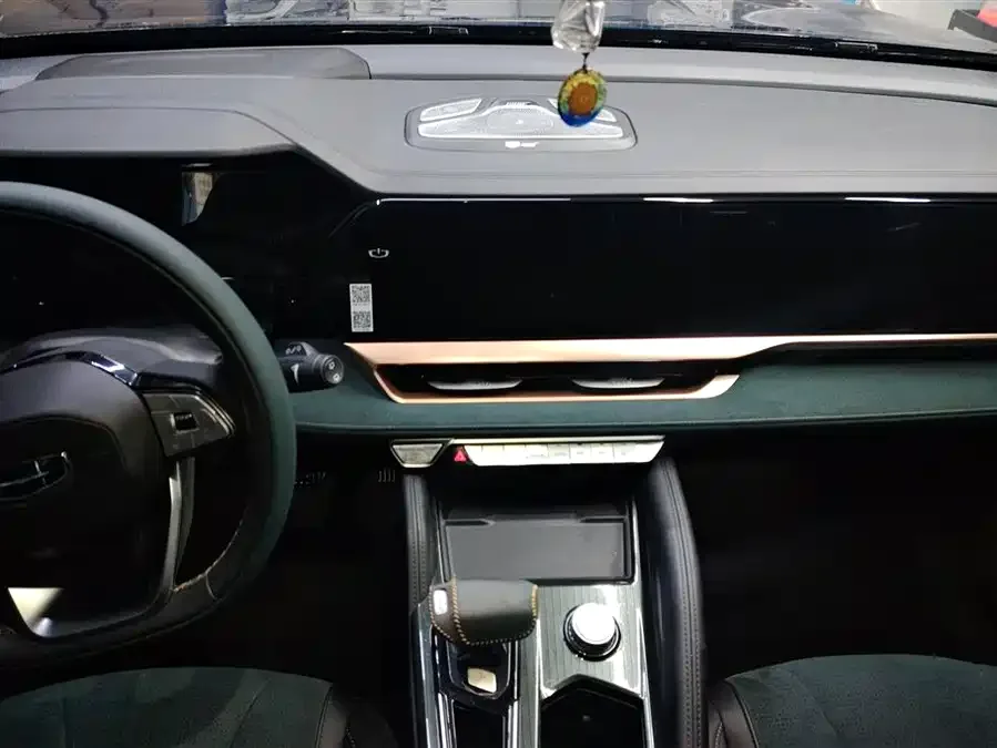 Geely Monjaro Xingyue L 2021 2.0TD DCT EVO 2WD flagship model 2022 — миниатюра 4