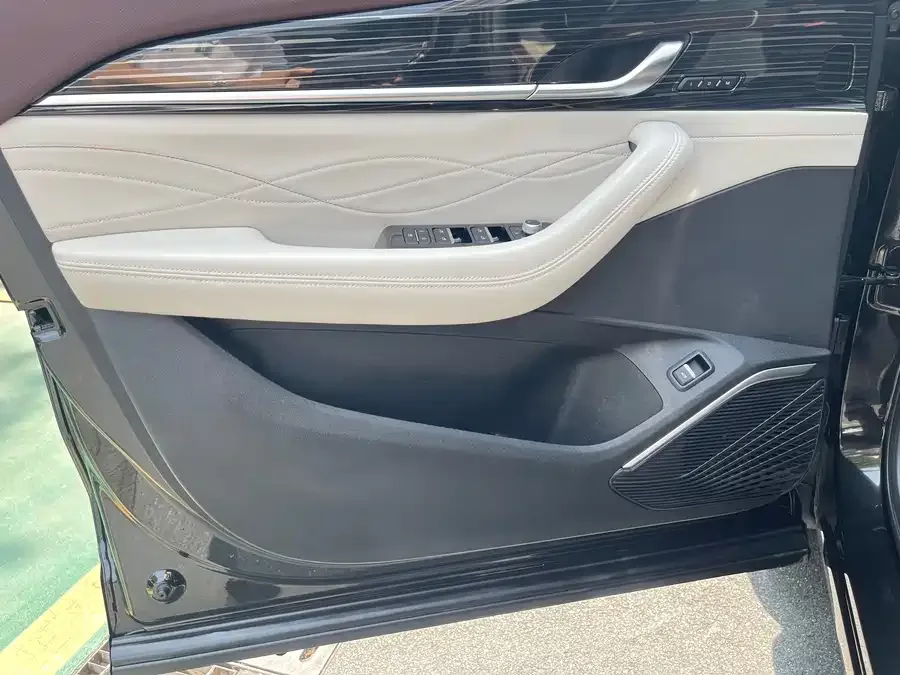 Geely Monjaro Xingyue L 2021 2.0TD DCT EVO 2WD Premium Edition 2022 — миниатюра 5