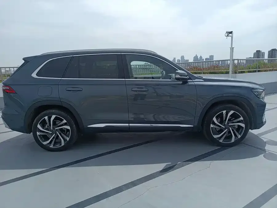 Geely Monjaro Xingyue L 2021 2.0TD DCT EVO 2WD Smart Edition 2023 — миниатюра 2