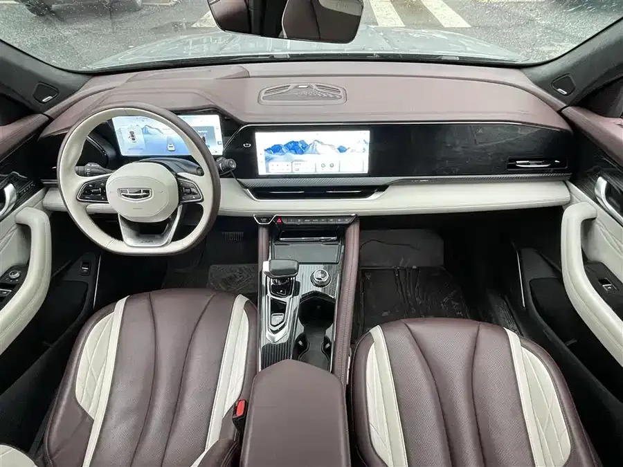 Geely Monjaro Xingyue L 2021 2.0TD DCT EVO 2WD Smart Edition 2022 — миниатюра 2