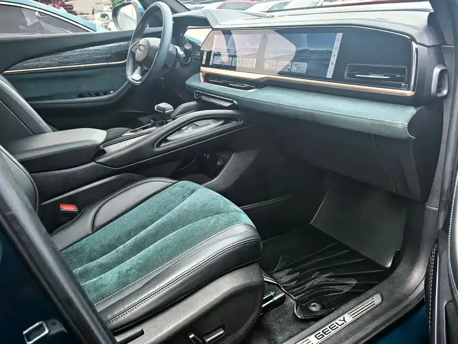 Geely Monjaro Xingyue L 2021 2.0TD DCT EVO 2WD Comfort Edition 2022 — миниатюра 3