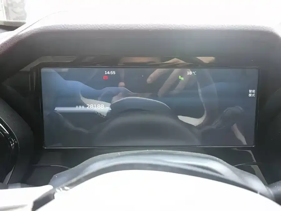 Geely Monjaro Xingyue L 2021 2.0TD DCT EVO 2WD Smart Edition 2022 — миниатюра 3