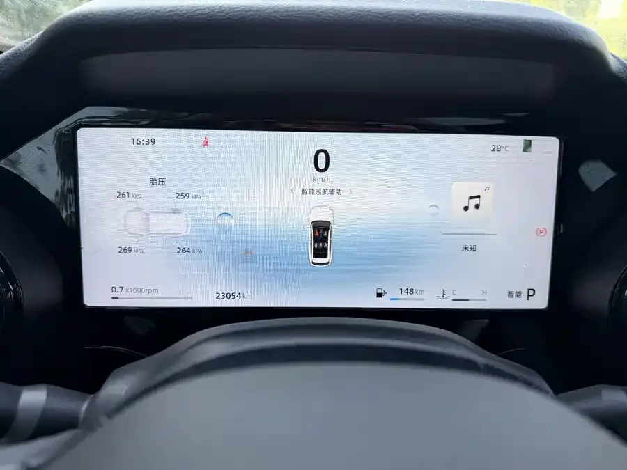 Geely Monjaro Xingyue L 2025 2.0TD Automatic Cloud Edition 2025 — миниатюра 4