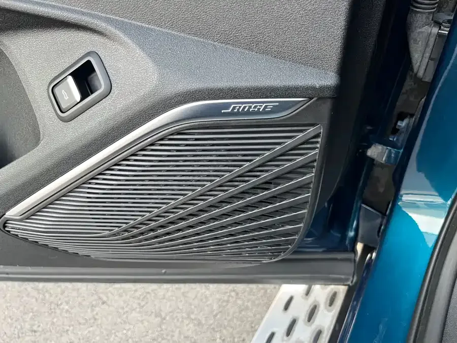 Geely Monjaro Xingyue L 2021 2.0TD High-power Automatic 4WD Flagship Model 2022 — миниатюра 5