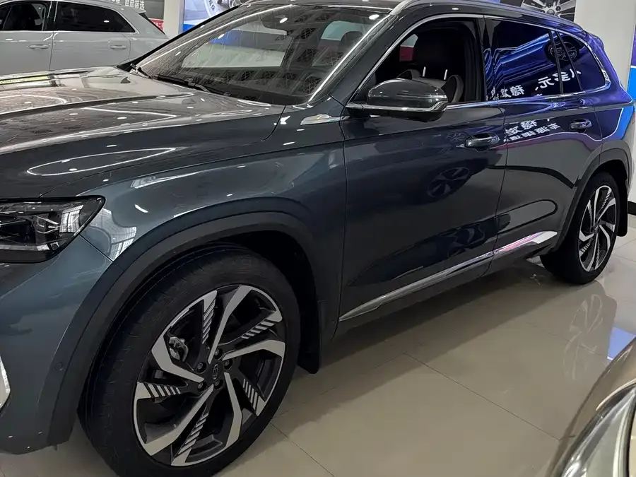 Geely Monjaro Xingyue L 2021 2.0TD DCT EVO 2WD Smart Edition 2023 — миниатюра 3