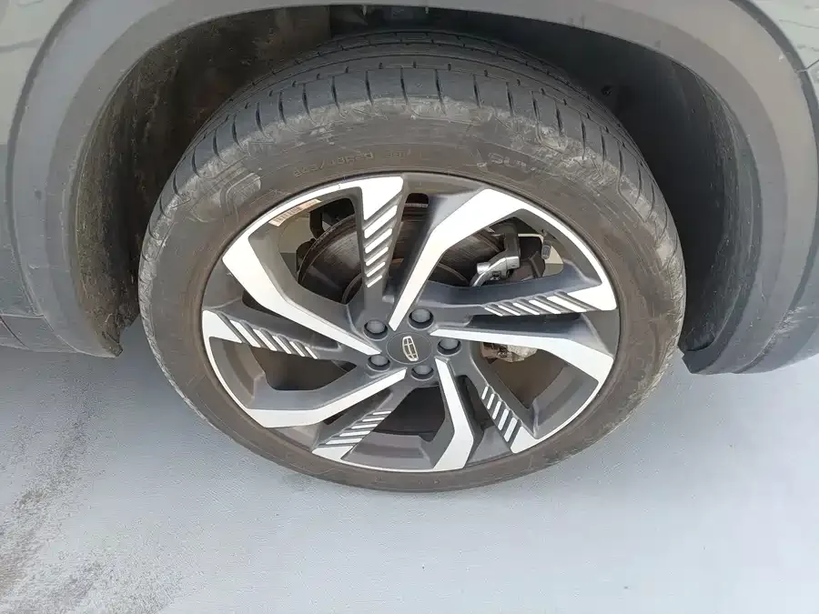 Geely Monjaro Xingyue L 2021 2.0TD DCT EVO 2WD Premium Edition 2022 — миниатюра 2