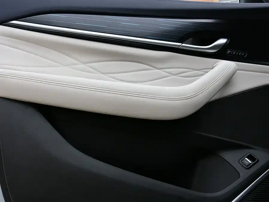 Geely Monjaro Xingyue L 2022 1.5T Thor HiF Hybrid Edition Super Fast 2022 — миниатюра 3