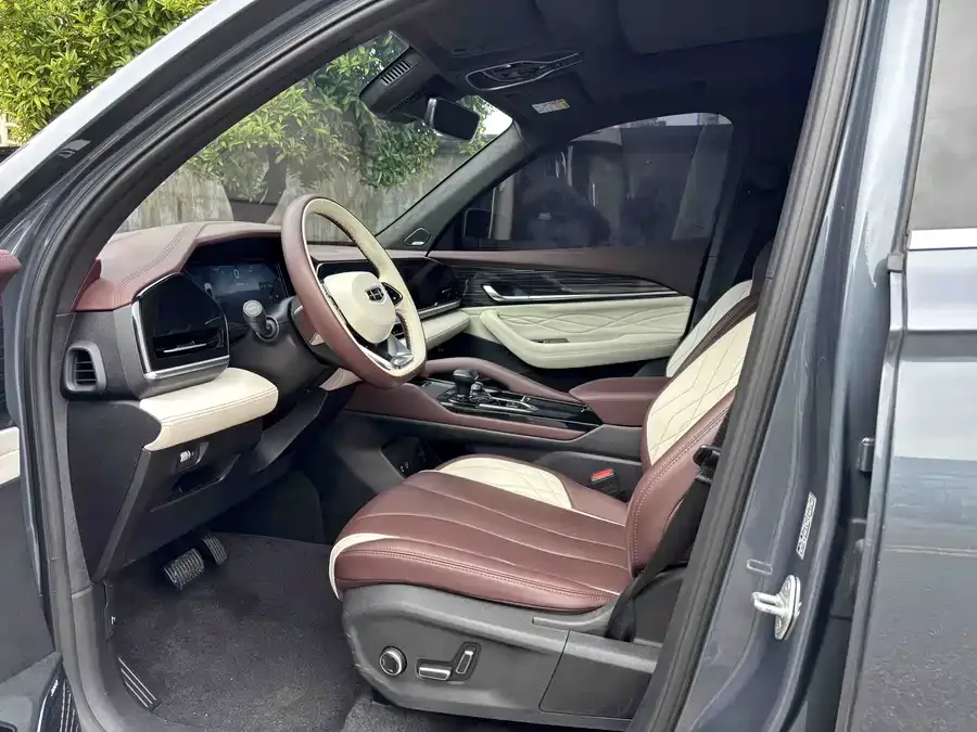 Geely Monjaro Xingyue L 2023 2.0TD High Power Automatic 2WD Flagship Model 2023 — миниатюра 2