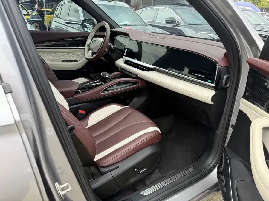 Geely Monjaro Xingyue L 2023 2.0TD High Power Automatic 2WD Flagship Model 2023 — миниатюра 5
