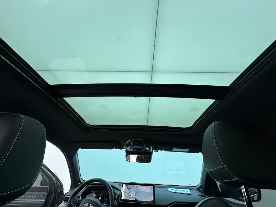 Geely Xingrui Xingrui 2023 1.5TD Fuyao Edition 2023 — миниатюра 4