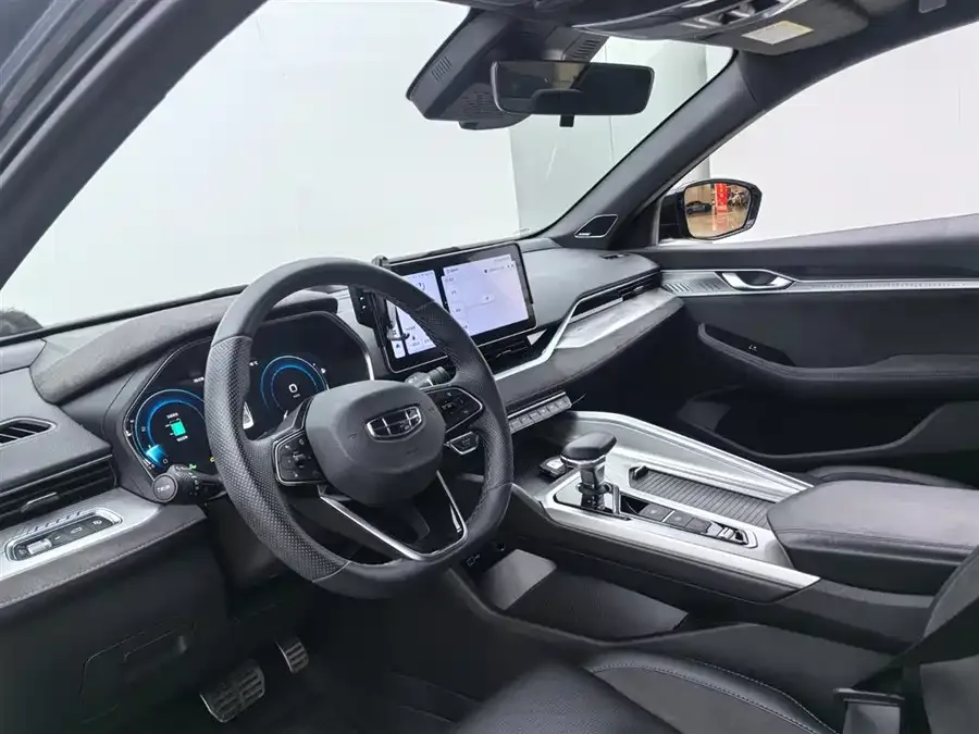 Geely Xingrui Xingrui 2024 2.0TD Qingyun Edition 2024 — миниатюра 2