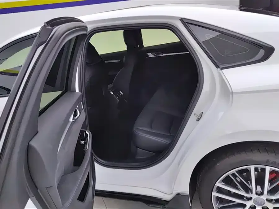 Geely Xingrui Xingrui 2024 2.0TD Qingyun Edition 2025 — миниатюра 5