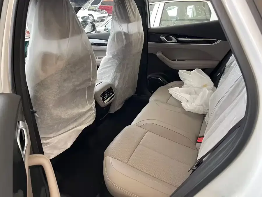 Geely Atlas L Boyue L 2025 fourth generation 1.5TD DCT starts 2026 — миниатюра 3