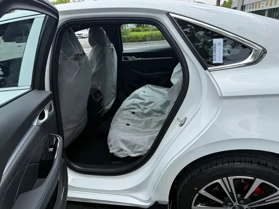 Geely Xingrui Xingrui 2026 Dongfang Yao 1.5TD Kunlun Edition 2026 — миниатюра 2