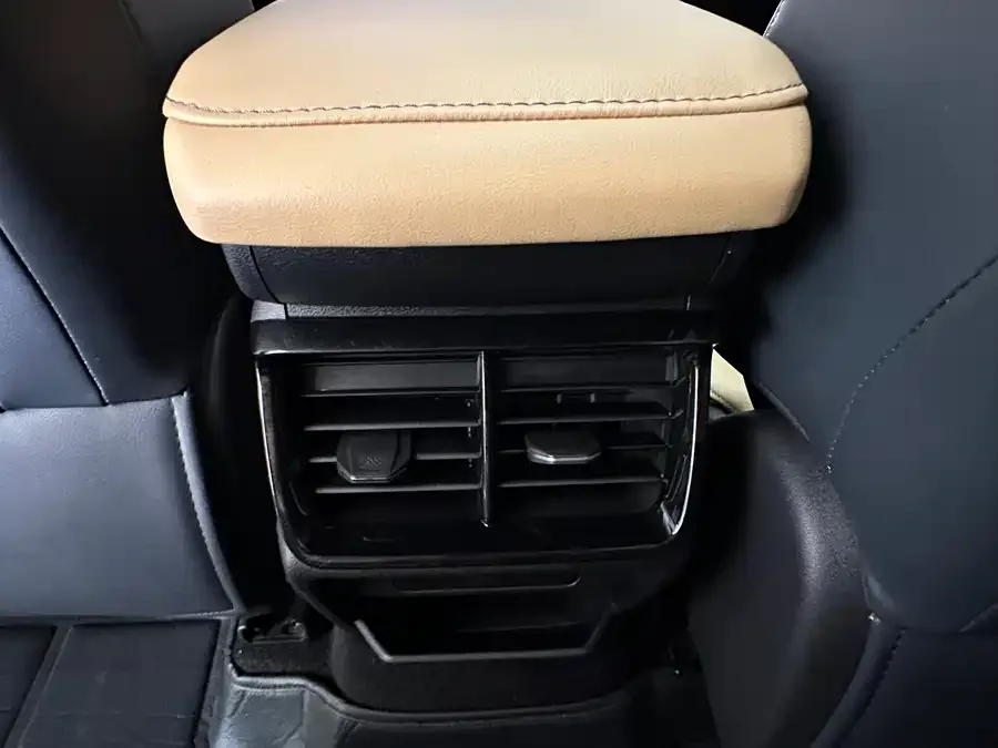 Geely Atlas L Boyue L 2023 2.0TD DCT Premium Edition 2023 — миниатюра 5