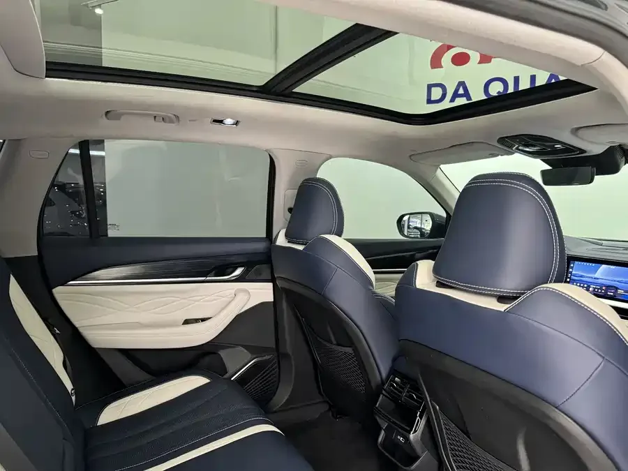 Geely Monjaro Xingyue L 2022 1.5T Thor HiF Hybrid Edition Super Fast 2022 — миниатюра 4