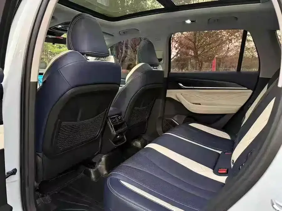 Geely Monjaro Xingyue L 2022 1.5T Thor HiF Hybrid Edition Super Fast 2022 — миниатюра 2