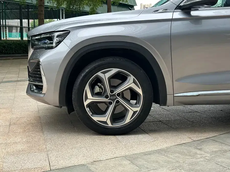 Geely Monjaro Xingyue L 2024 2.0TD High Power Automatic 2WD Yunqi Edition 2024 — миниатюра 2