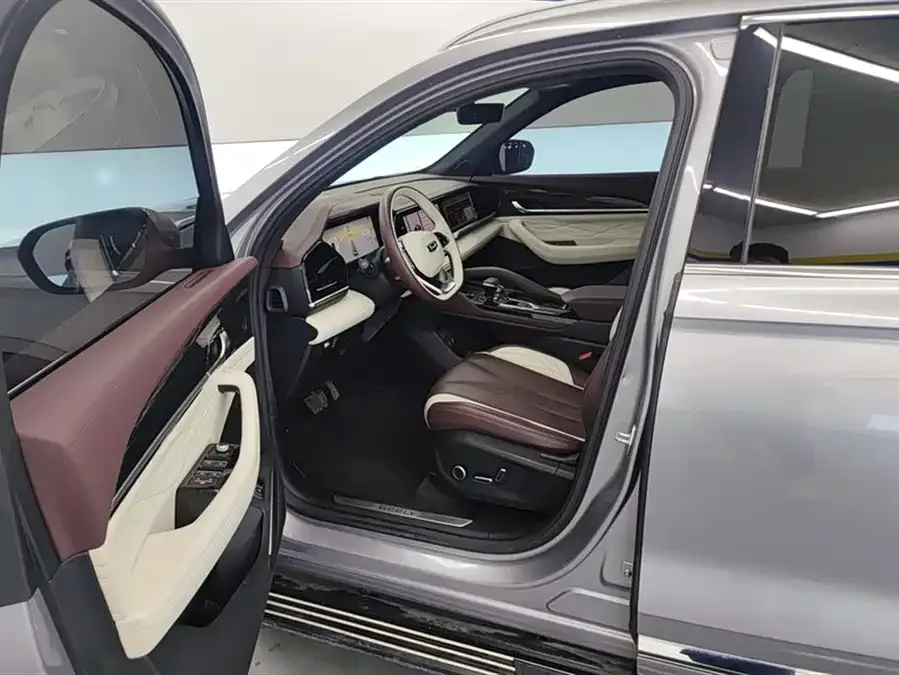 Geely Monjaro Xingyue L 2021 2.0TD DCT EVO 2WD Premium Edition 2022 — миниатюра 3