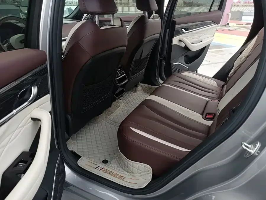 Geely Monjaro Xingyue L 2024 2.0TD High Power Automatic 2WD Yunqi Edition 2024 — миниатюра 5