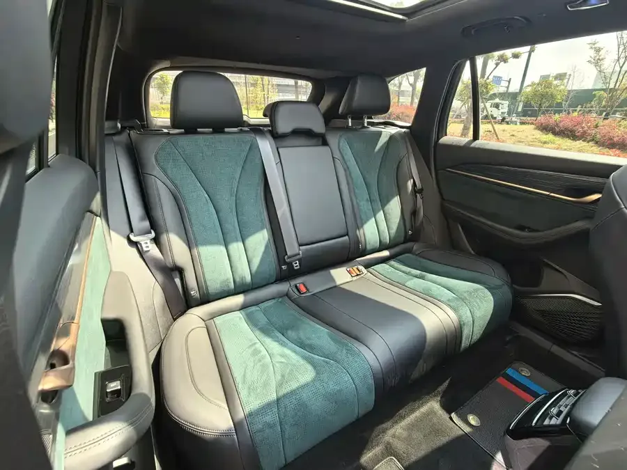 Geely Monjaro Xingyue L 2021 2.0TD DCT EVO 2WD Smart Edition 2022 — миниатюра 4