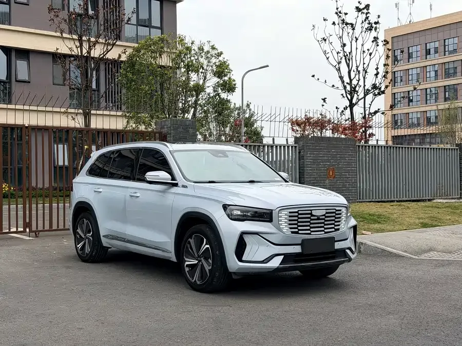 Geely Monjaro Xingyue L 2022 1.5T Thor HiF Hybrid Edition Super Fast 2022 — миниатюра 3