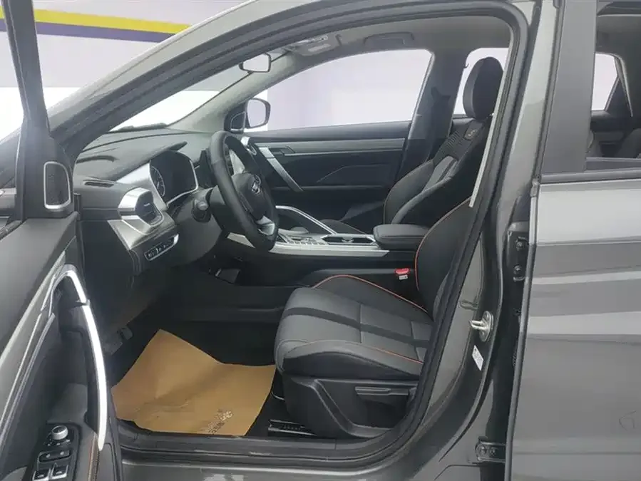 Geely Coolray SX11 Geely Binyue 2024 1.5T DCT Dragon Edition 2025 — миниатюра 3
